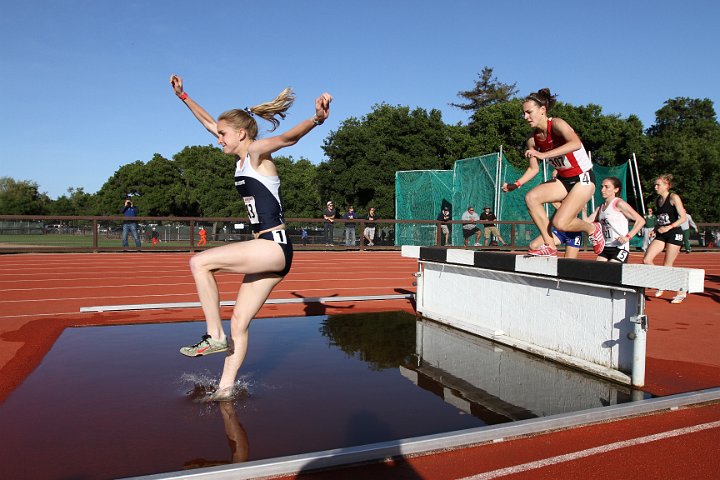 2010 Payton Jordan-057.JPG - 2010 Payton Jordan Invitational, May 1, Cobb Track and Angell Field, Stanford, California.